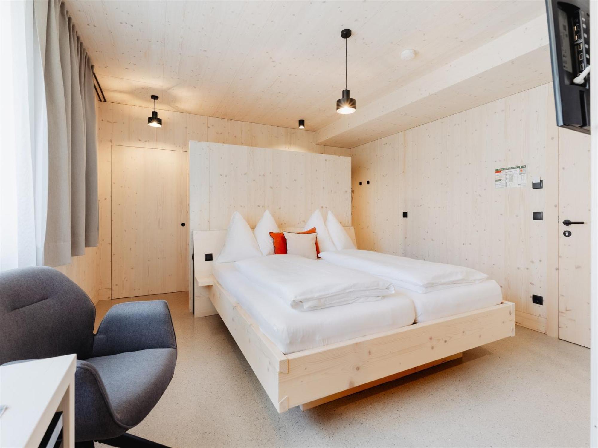 לונץ אם סי B&B Hotel Zimmerei Mit Fruehstueck מראה חיצוני תמונה